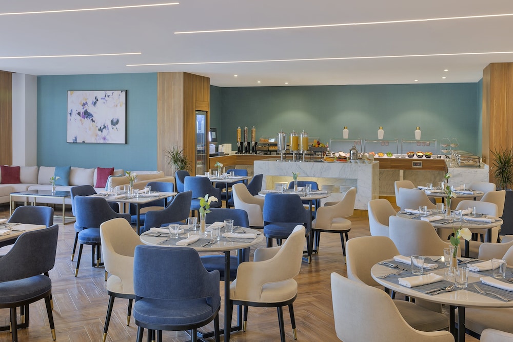 staybridge suites al khobar city an ihg hotel