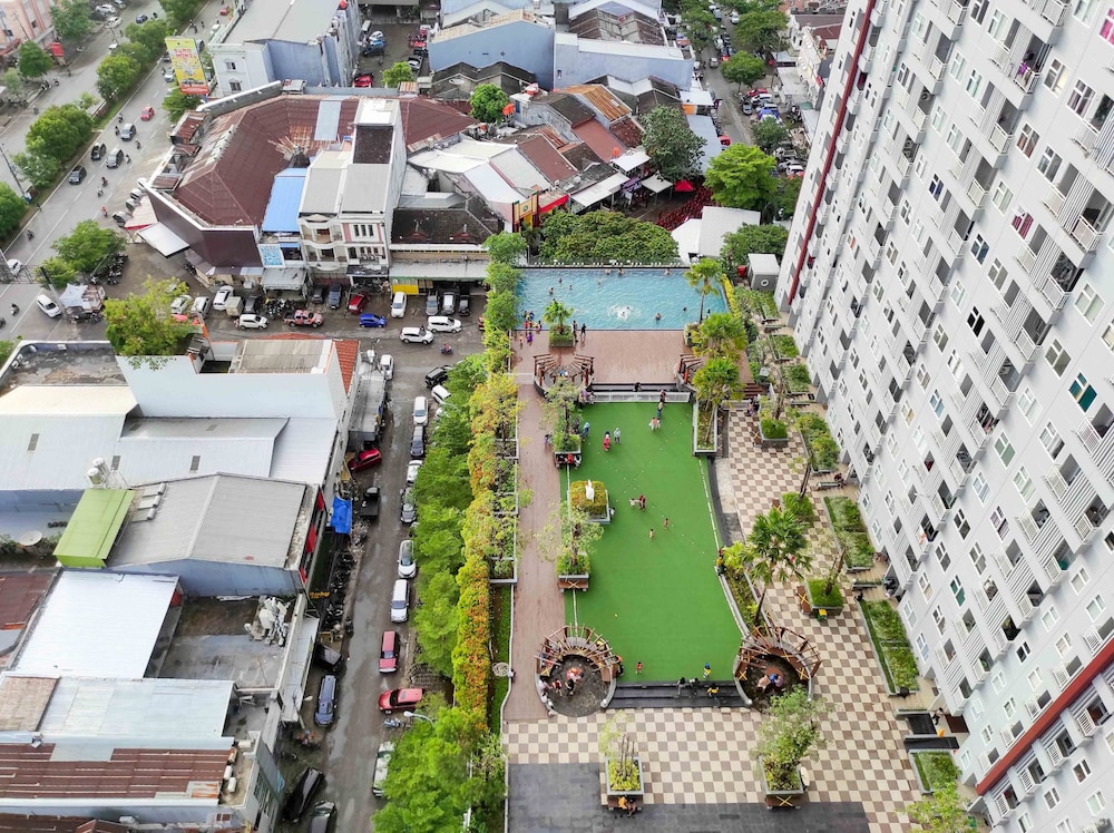 big and comfy 3br at vida view apartement