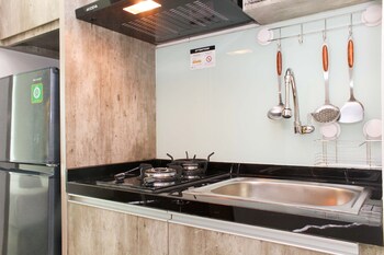 cozy and nice studio at grand kamala lagoon apartment