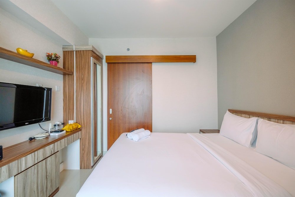 cozy and nice studio at grand kamala lagoon apartment