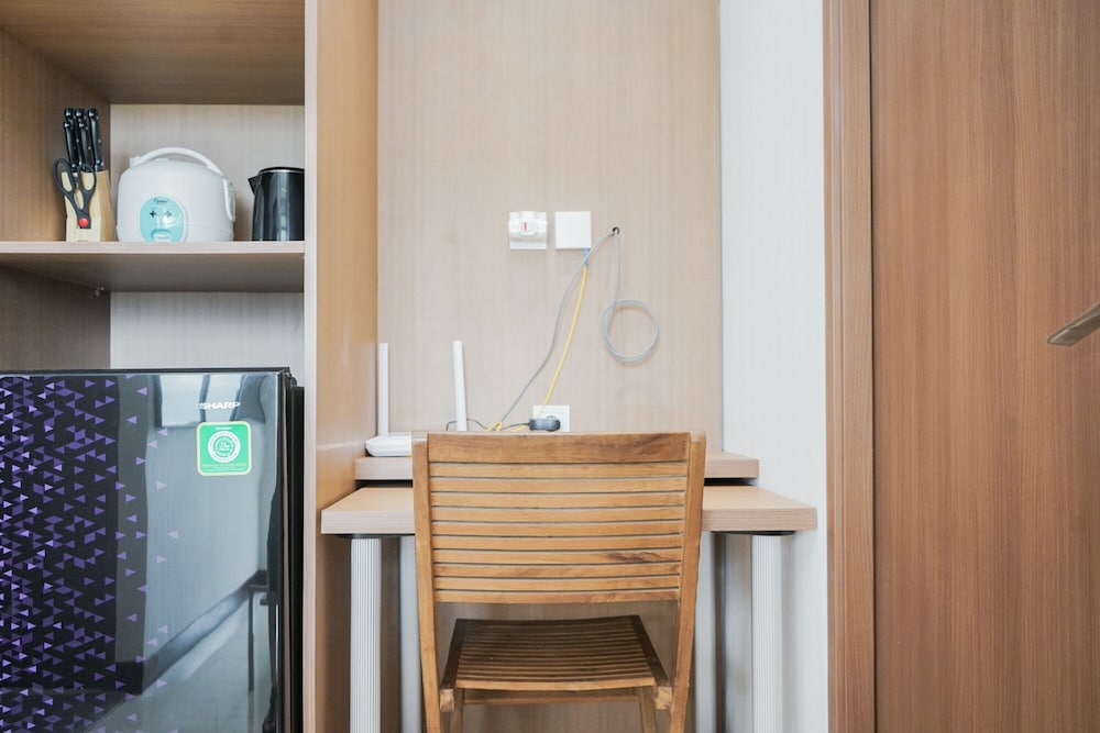 minimalist and comfort 1br at b residence