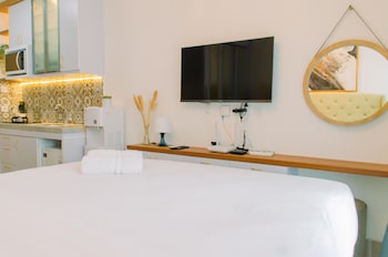 cozy stay studio apartment at b residence near aeon mall