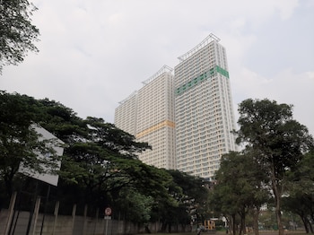 cozy stay studio apartment at b residence near aeon mall