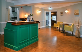 the kingscliff hotel