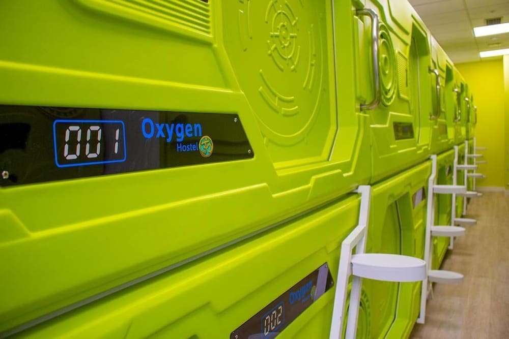 oxygen hostel