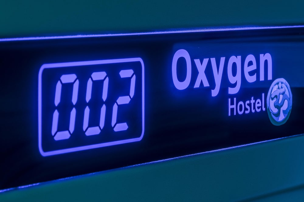 oxygen hostel