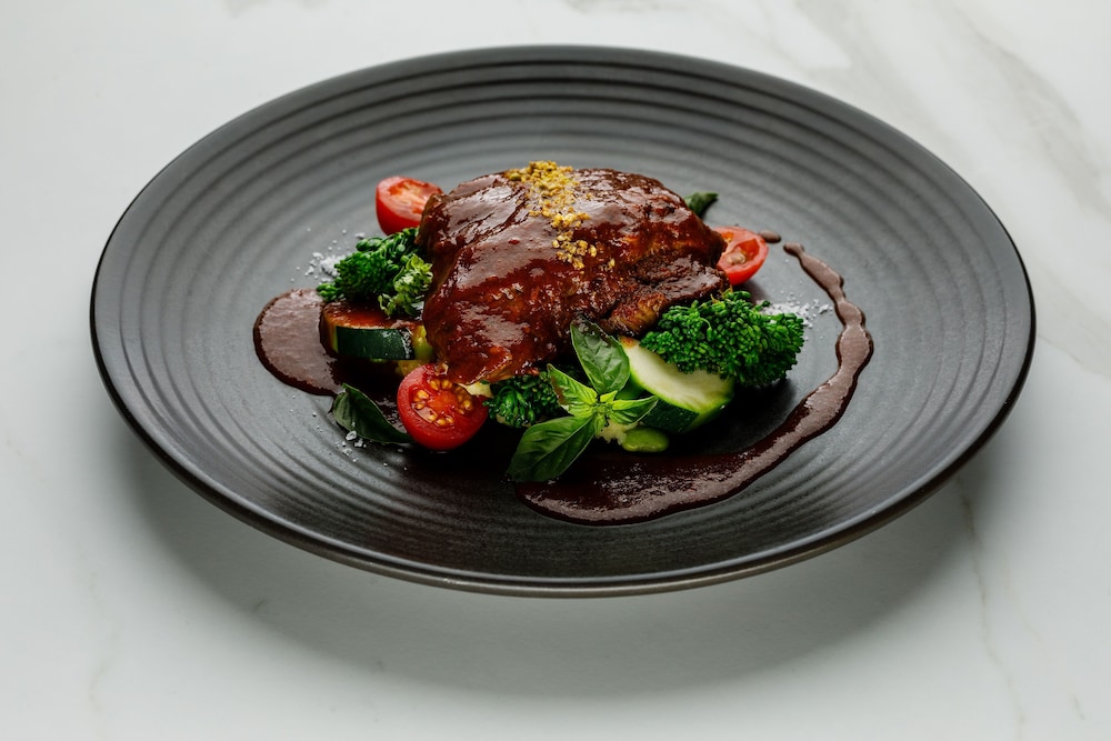 the waterloo bay hotel