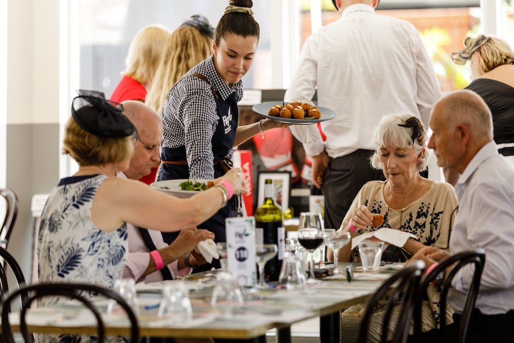 the waterloo bay hotel