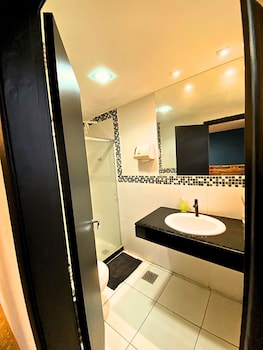 m e c office hostel