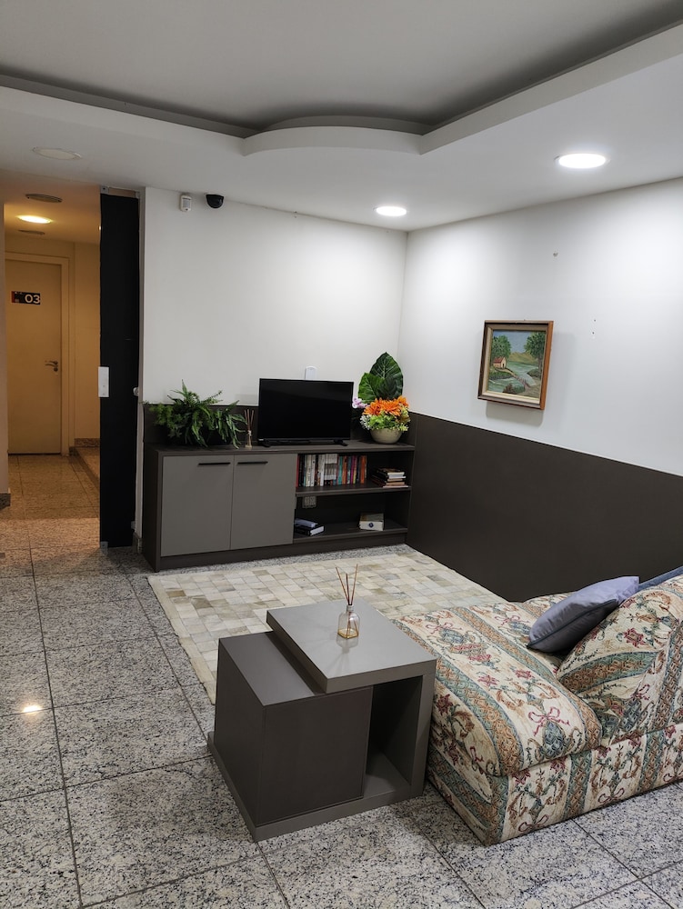 m e c office hostel