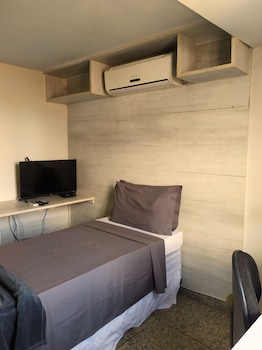 m e c office hostel