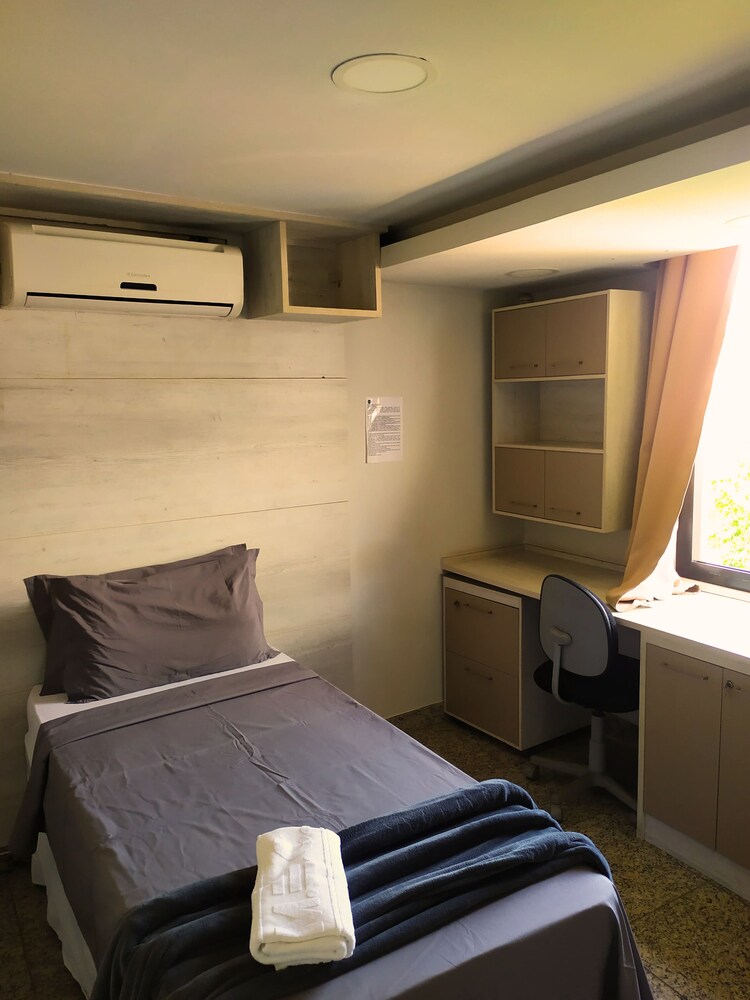m e c office hostel
