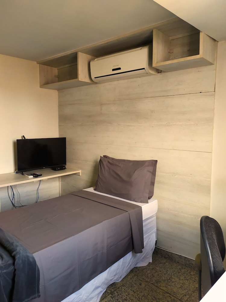 m e c office hostel