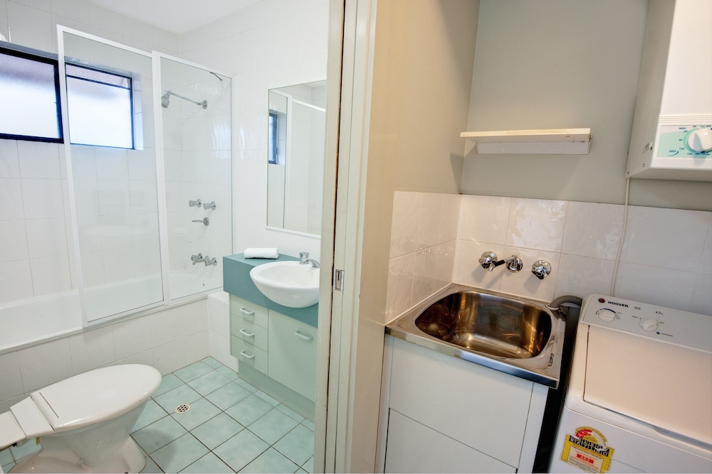 spring hill gardens apartments