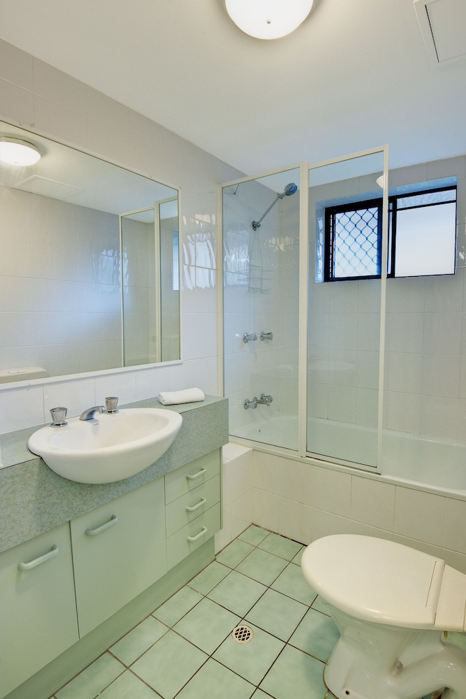 spring hill gardens apartments