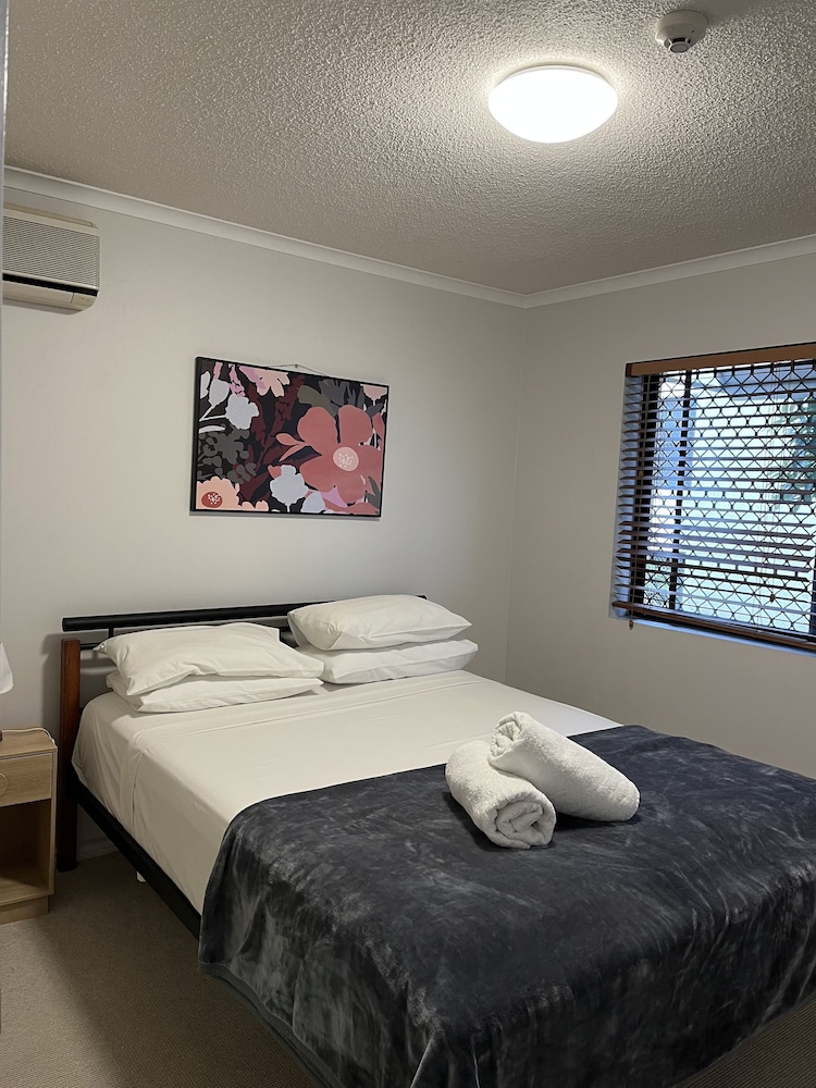 spring hill gardens apartments