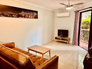 spring hill gardens apartments