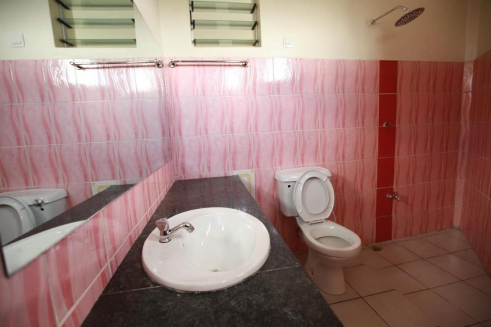 coastgate hotel miritini