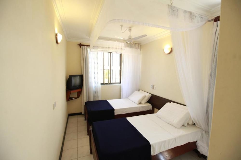 coastgate hotel miritini