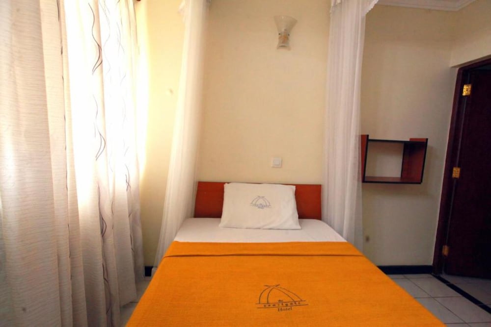 coastgate hotel miritini