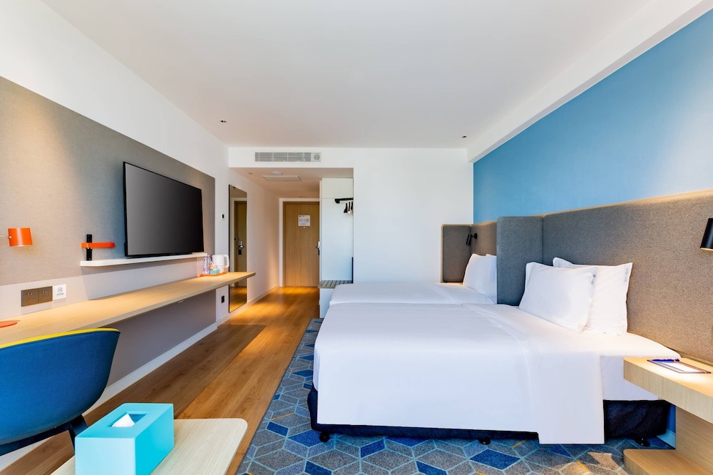 holiday inn express hohhot east station an ihg hotel