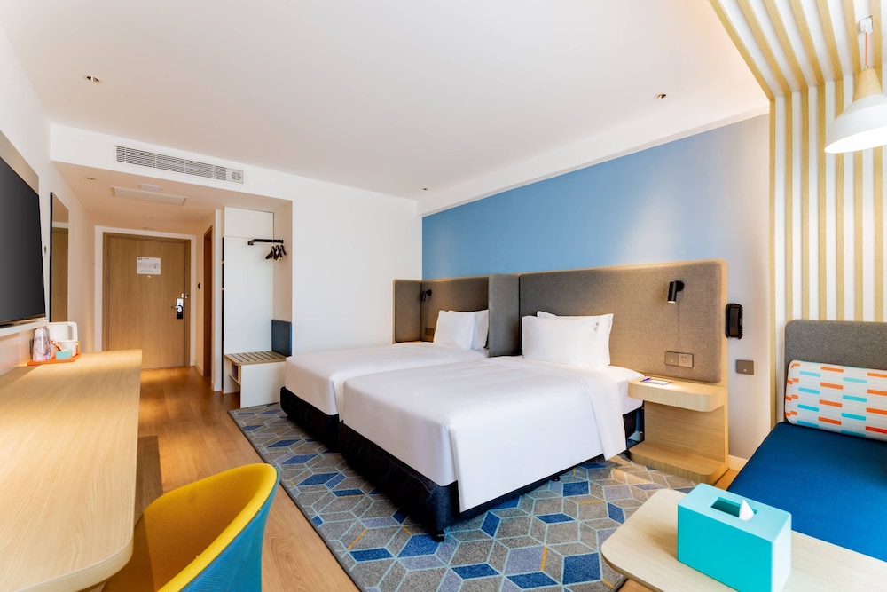 holiday inn express hohhot east station an ihg hotel