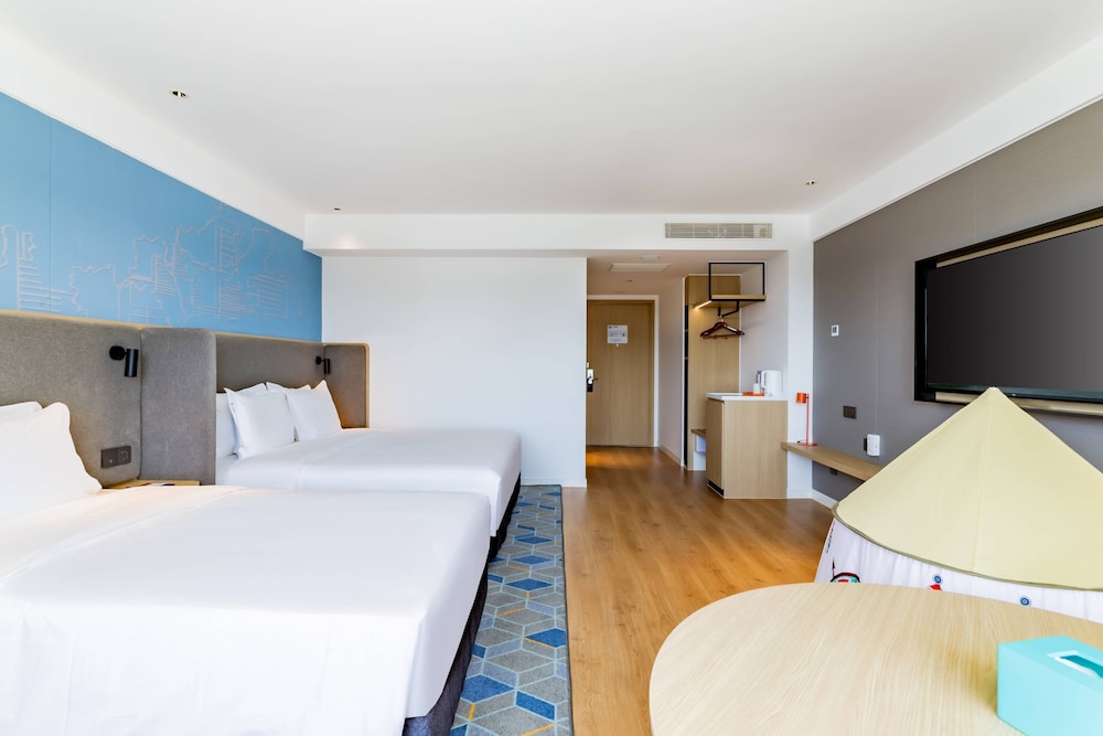 holiday inn express hohhot east station an ihg hotel