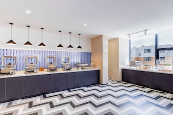 holiday inn express hohhot east station an ihg hotel