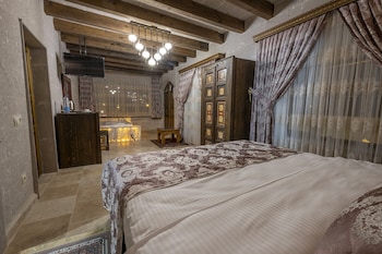 underground cave suites