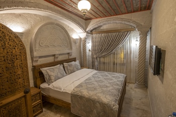 underground cave suites