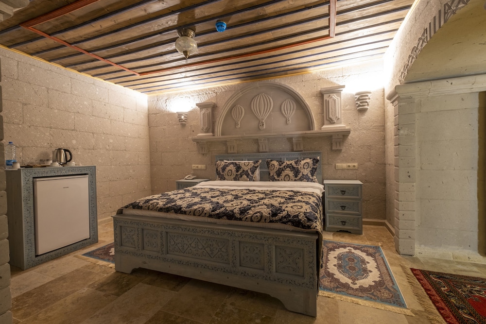 underground cave suites