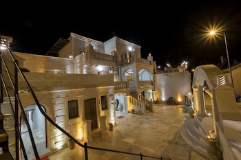 underground cave suites