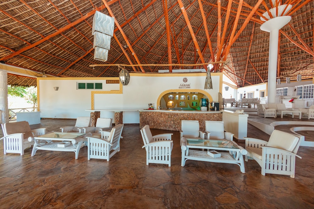twiga beach and spa