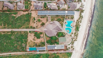 twiga beach and spa