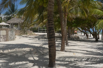 twiga beach and spa