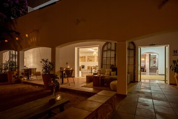 hostal es niu de tamariu