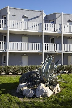 premiere classe martigues