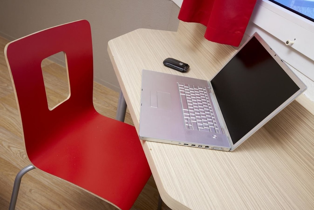 premiere classe martigues