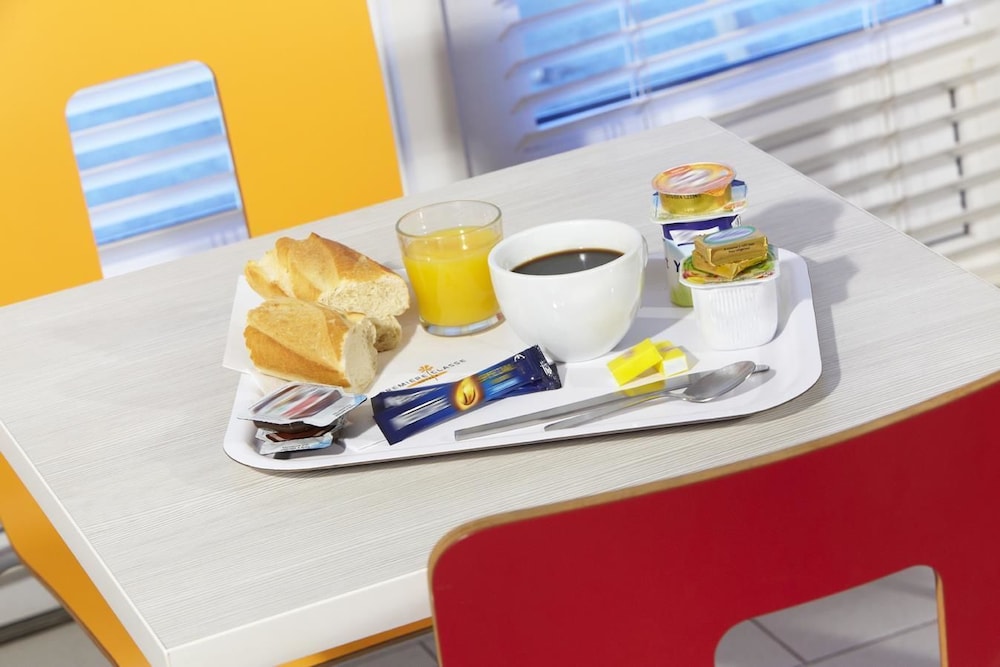 premiere classe martigues