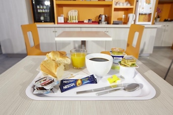 premiere classe martigues