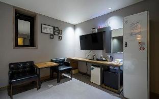 changwon myeongseodong play