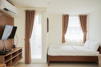 comfortable and minimalist studio at tuscany residences apartment