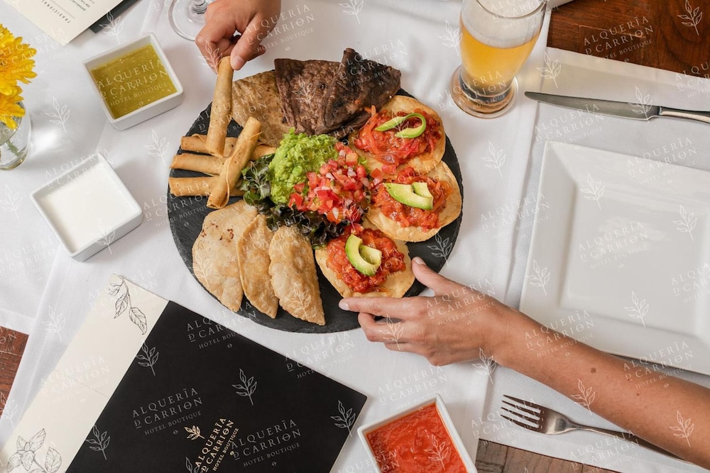 alqueria de carrion hotel boutique