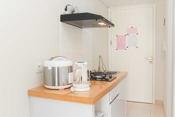 Comfort And Minimalist Studio At Springlake Summarecon Bekasi Apartment,,0 star