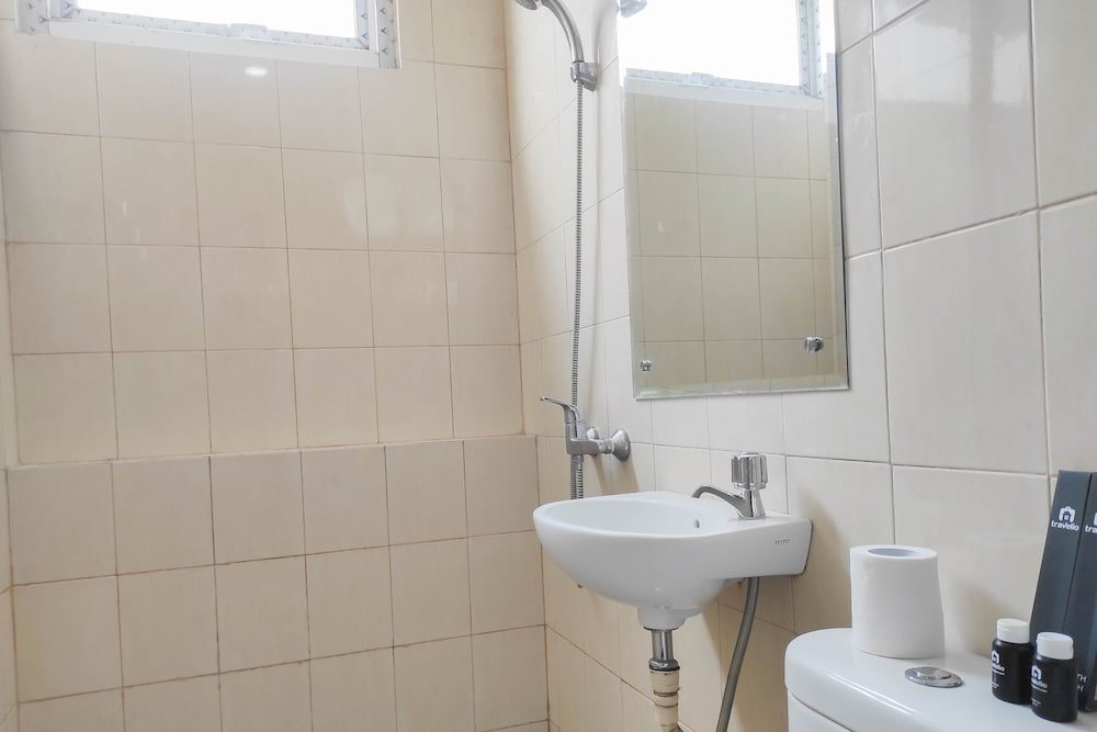 spacious 2br at vida view makassar apartment