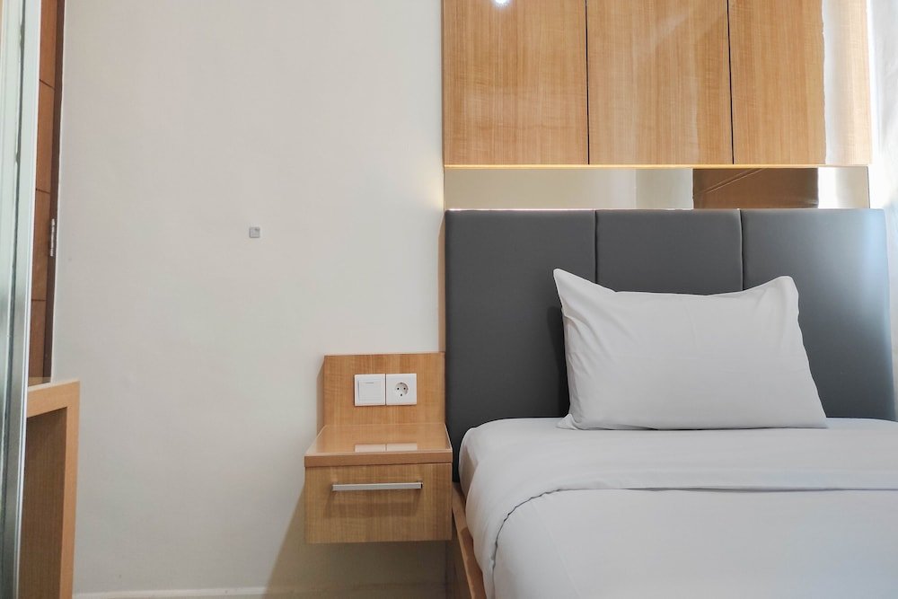 spacious 2br at vida view makassar apartment