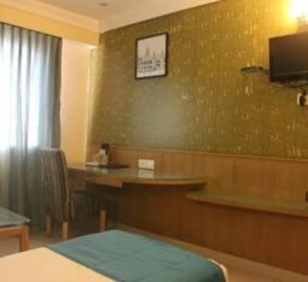 hotel nandhini j p nagar