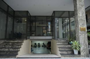 hb serviced apartment lac long quan