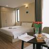 hb serviced apartment lac long quan