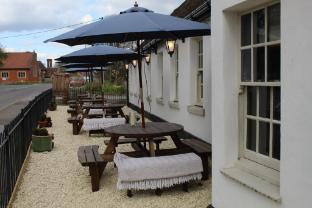 the bell and crown